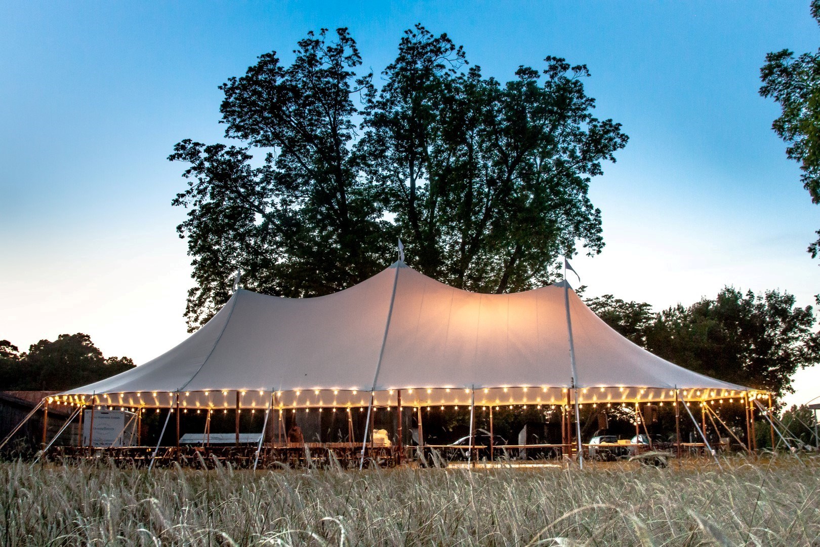 Gezicht omhoog Uitrusten computer Partytent huren, tent huren tuinfeest, feesttenten, witte tent, tent  lentefeest Tentenverhuur - Starshade Sailcloth Stretchtenten Dome  feesttenten